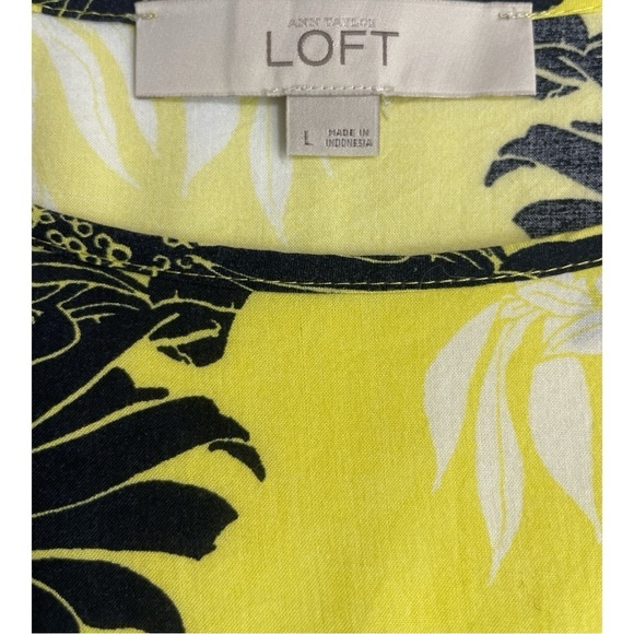Ann Taylor Loft Top Womens Yellow Floral Short Sleeve size L
Boho Chic - Picture 7 of 10